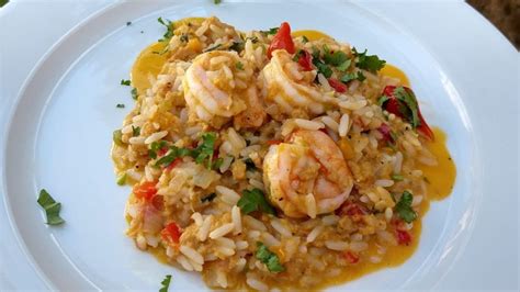  Arroz de Caranguejo com Gengibre: Uma Explosão Tropical de Sabores Picantes e Agradáveis?